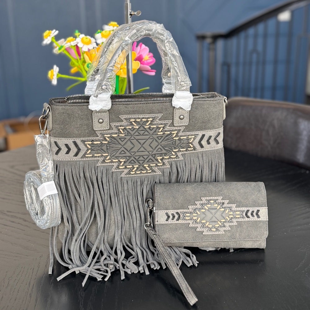 Trinity Ranch Aztec Tooled Fringe Concealed Carry Tote/Crossbody + Wallet Black